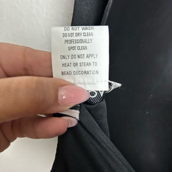 Vintage Masquerade Black Dress with sequence silver and Gold Size 5/6 - Picture 7 of 7